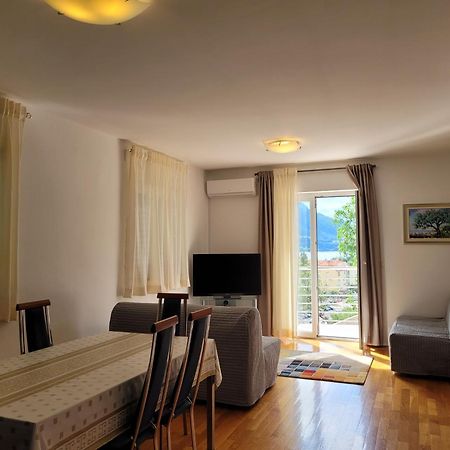 Apartments Kovacic Omiš Εξωτερικό φωτογραφία