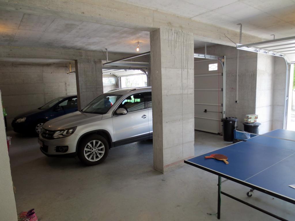Apartments Kovacic Omiš Εξωτερικό φωτογραφία