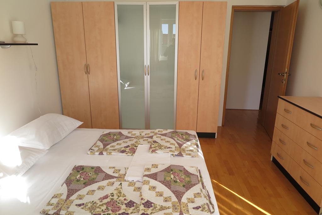 Apartments Kovacic Omiš Εξωτερικό φωτογραφία