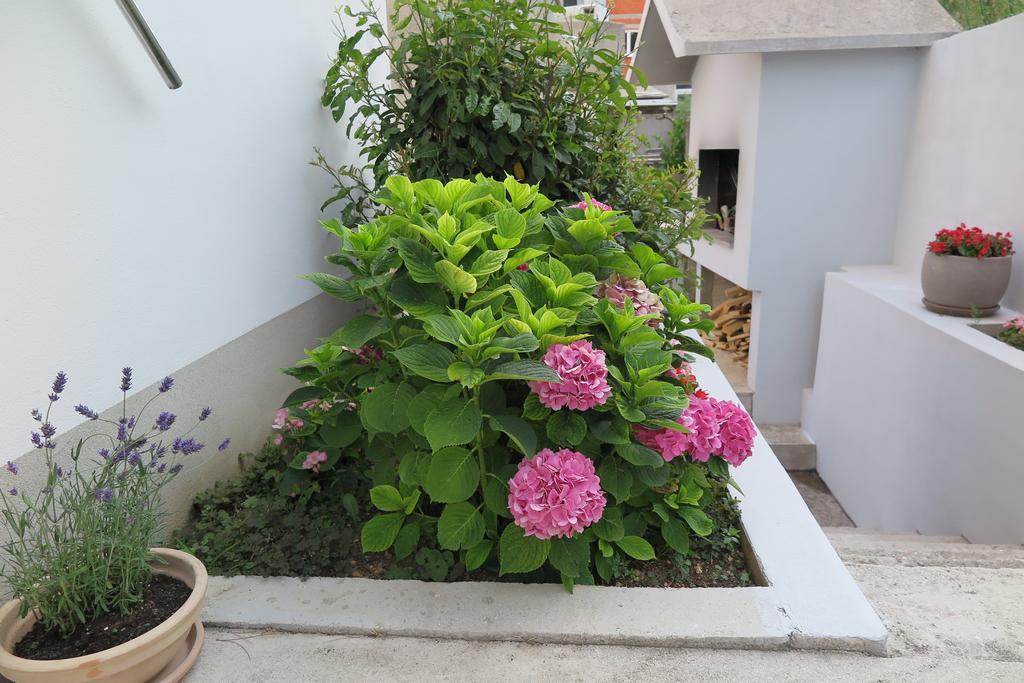 Apartments Kovacic Omiš Εξωτερικό φωτογραφία